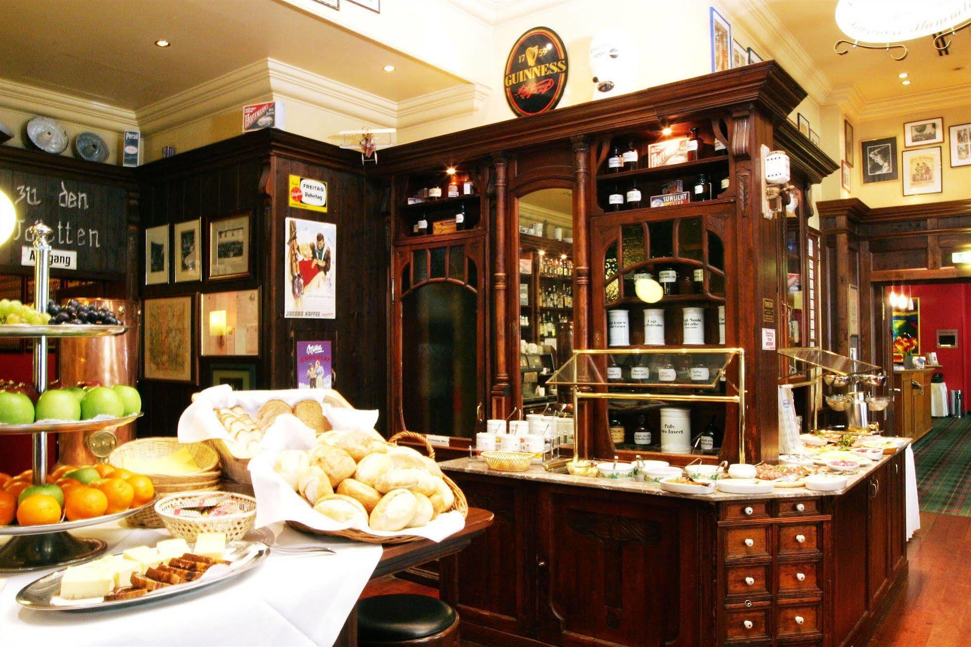 Gruenau Hotel Berlin Restoran fotoğraf