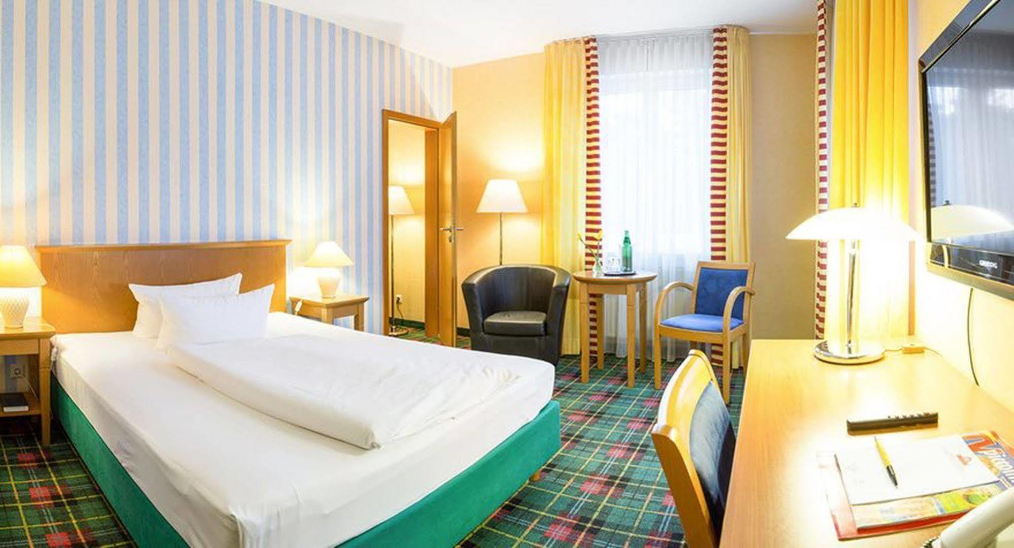 Gruenau Hotel Berlin Dış mekan fotoğraf